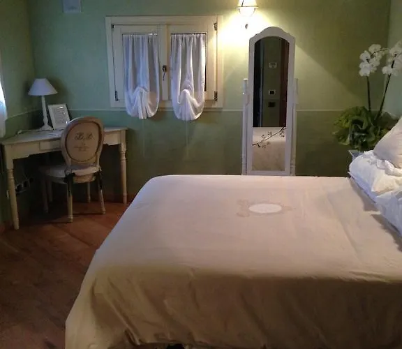 Nocleg ze śniadaniem La Vedetta B&B Con Ristorante E Acetaia Castelvetro di Modena