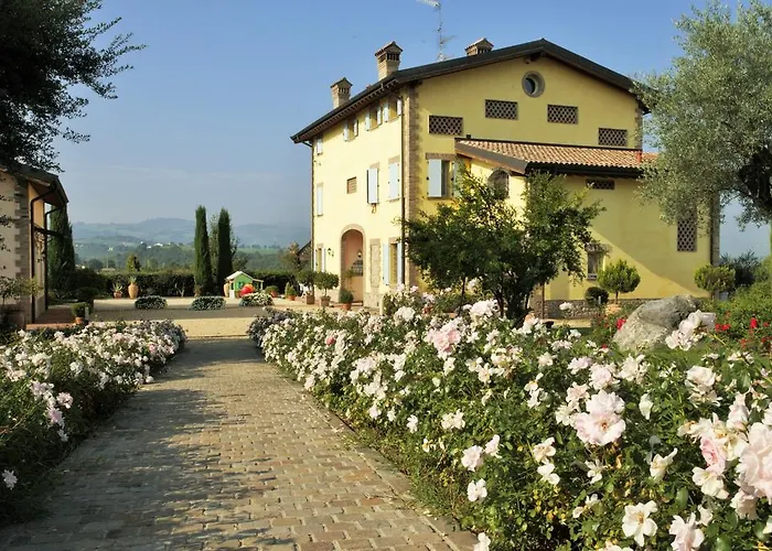 Nocleg ze śniadaniem La Vedetta B&B Con Ristorante E Acetaia 4*