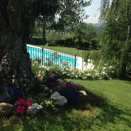 La Vedetta Con Ristorante E Acetaia 4*