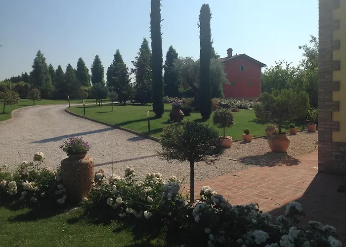 La Vedetta Con Ristorante E Acetaia B&B 4*