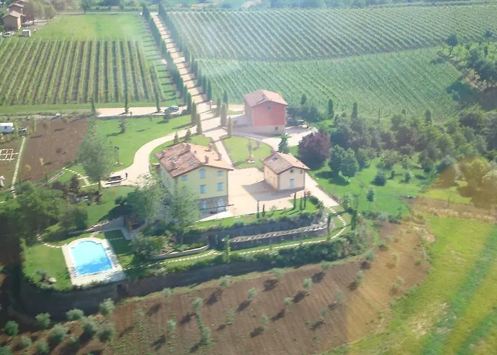 La Vedetta Con Ristorante E Acetaia B&B 4*