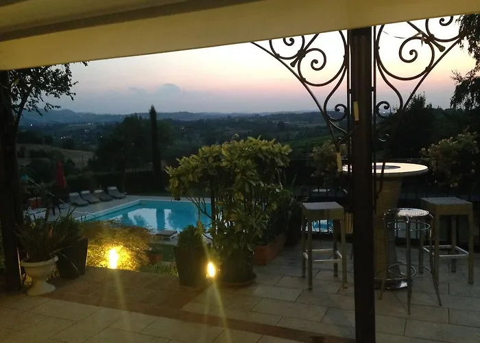 La Vedetta Con Ristorante E Acetaia B&B